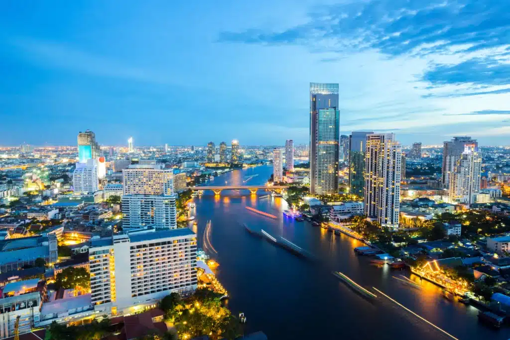 Bangkok vs Chiang Mai 1 Bangkok Skyline View